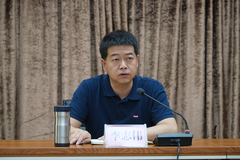 李志伟在全县新冠肺炎疫情防控工作会上强调落实落细落小各项防控措施