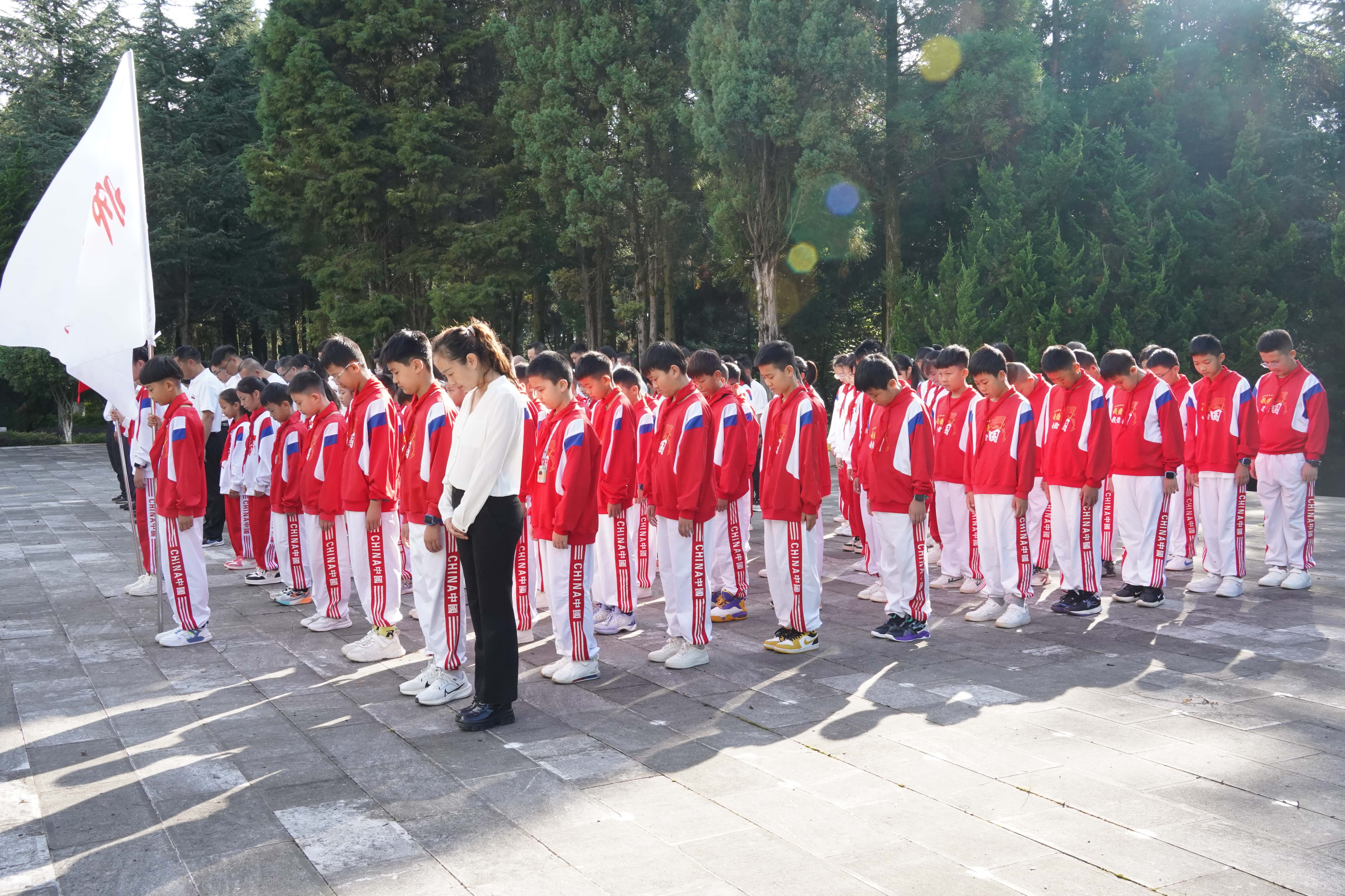 图3.jpg