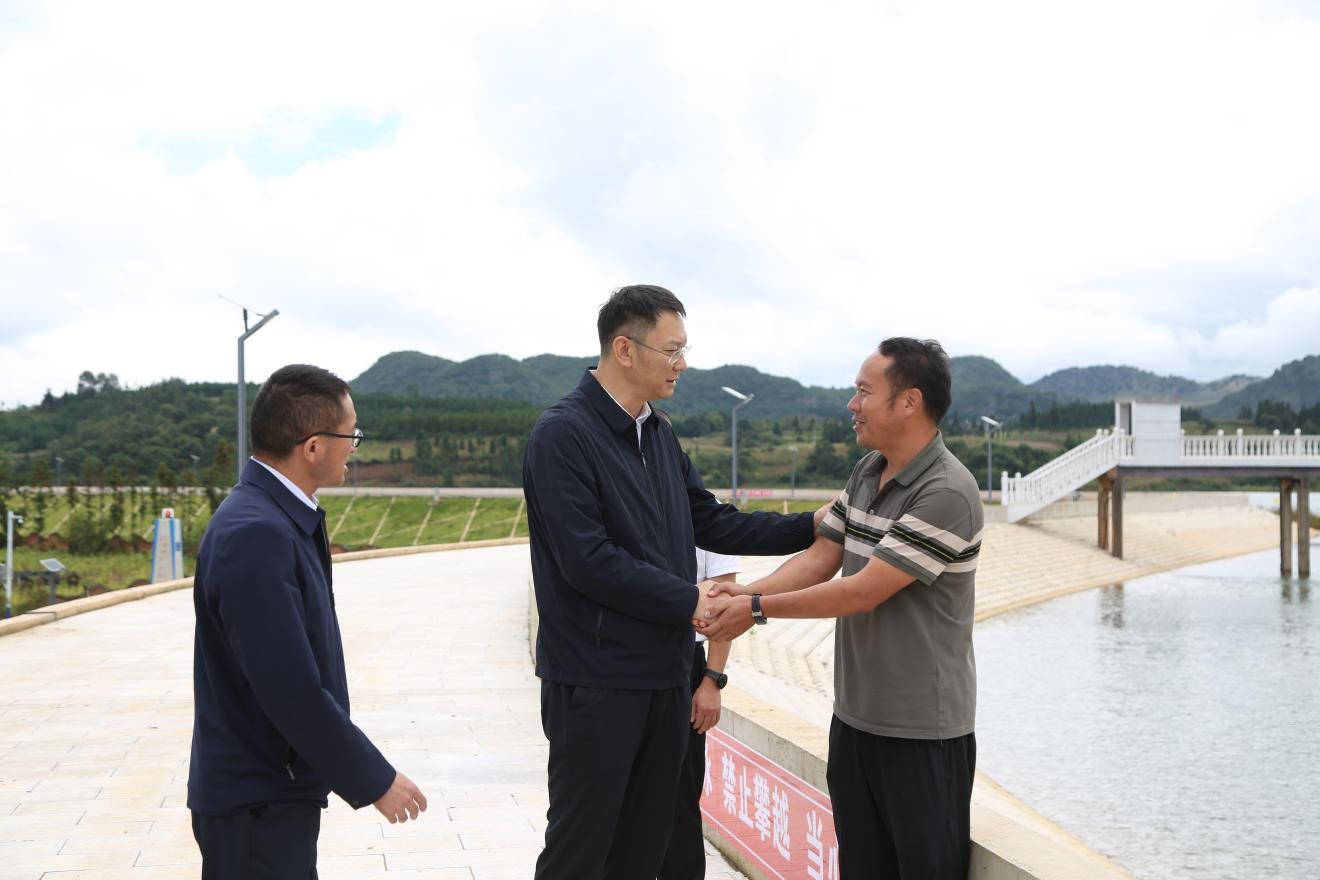 1759893247653593.jpg 44.jpg